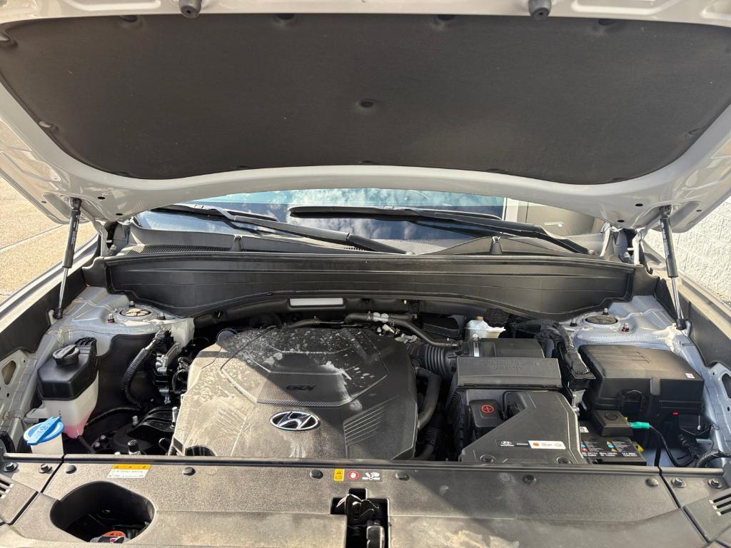 used 2025 Hyundai Palisade car, priced at $35,992