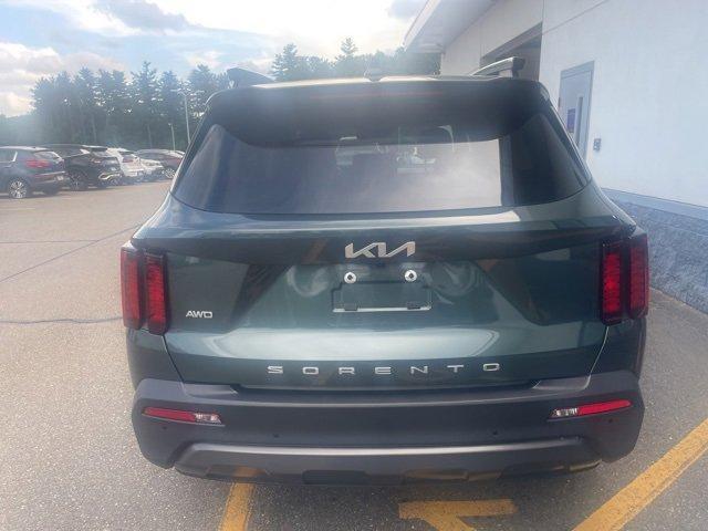 used 2022 Kia Sorento car, priced at $30,490