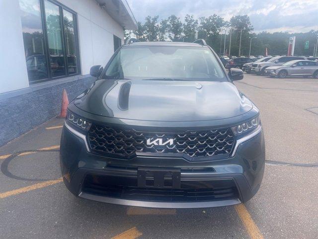 used 2022 Kia Sorento car, priced at $30,490