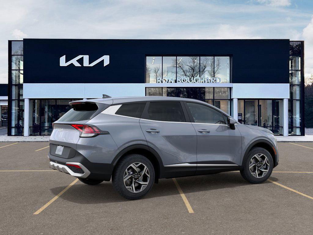 new 2025 Kia Sportage car, priced at $30,760