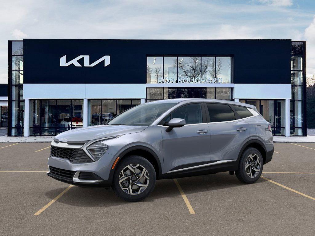 new 2025 Kia Sportage car, priced at $30,760