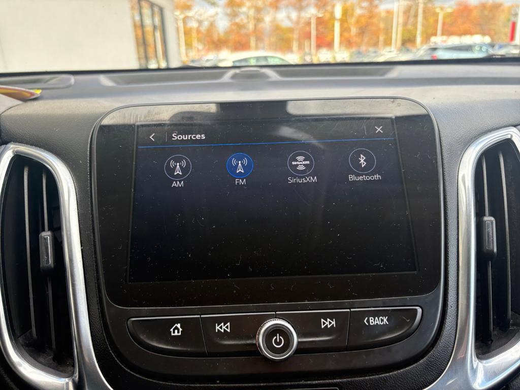 used 2021 Chevrolet Equinox car, priced at $17,492