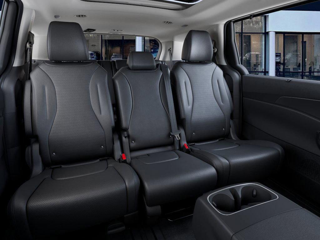 new 2026 Kia Carnival Hybrid car, priced at $52,427