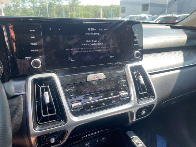 used 2022 Kia Sorento car, priced at $32,995