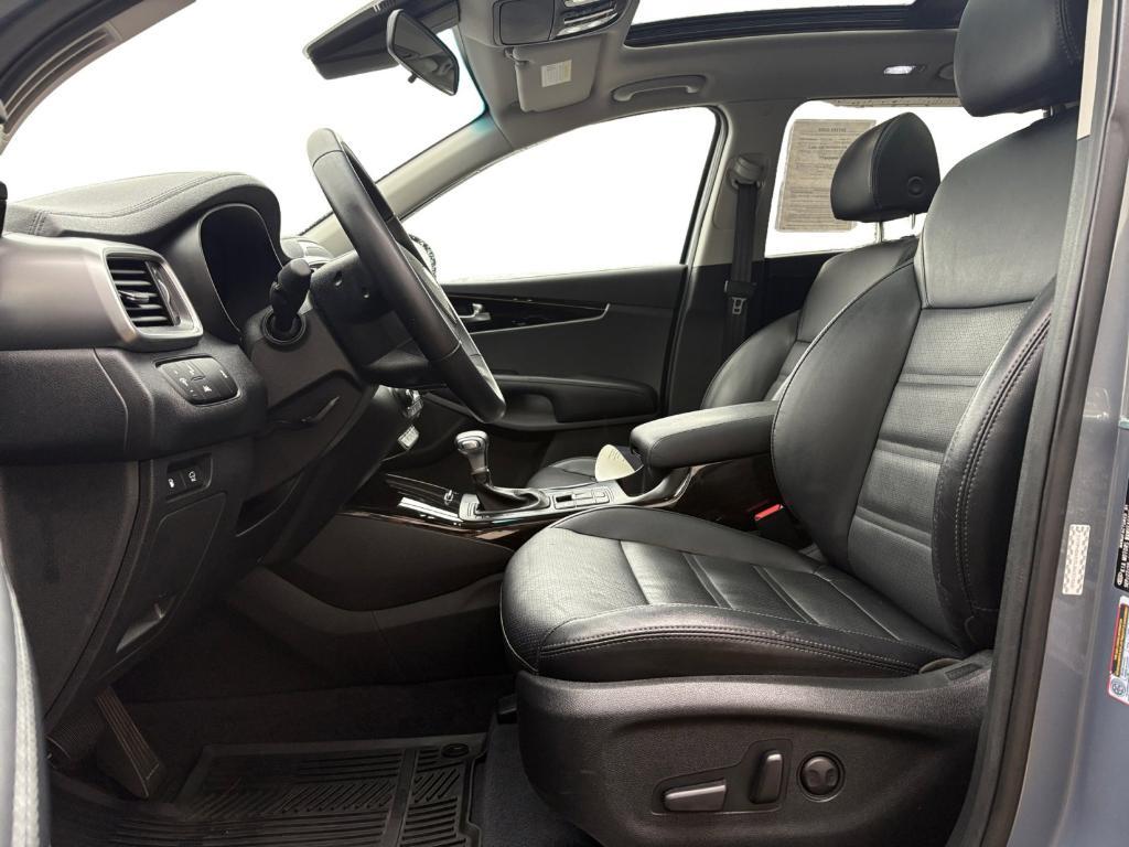 used 2020 Kia Sorento car, priced at $20,992
