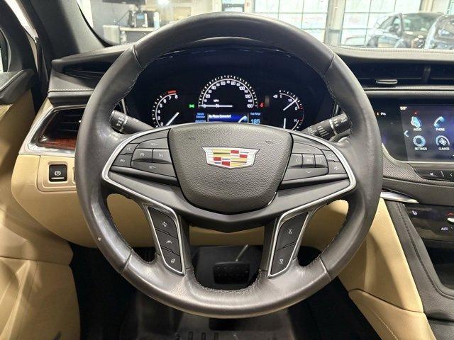 used 2017 Cadillac XT5 car, priced at $17,992