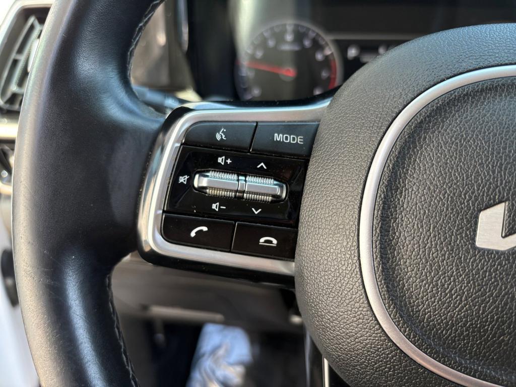 used 2022 Kia Sorento car, priced at $29,456