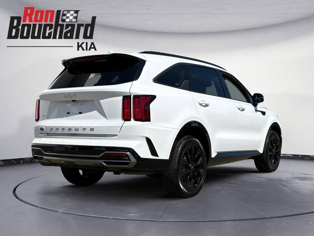 used 2022 Kia Sorento car, priced at $29,456