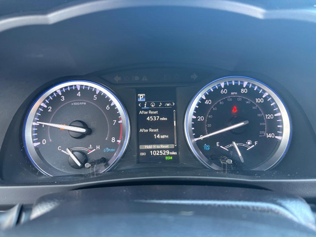 used 2019 Toyota Highlander car, priced at $24,293