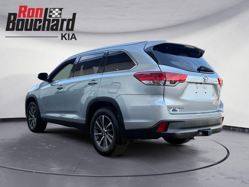 used 2019 Toyota Highlander car, priced at $24,293