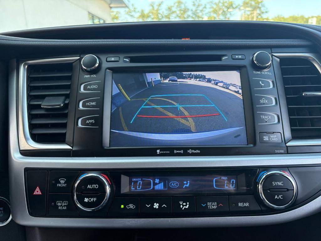 used 2019 Toyota Highlander car, priced at $24,293