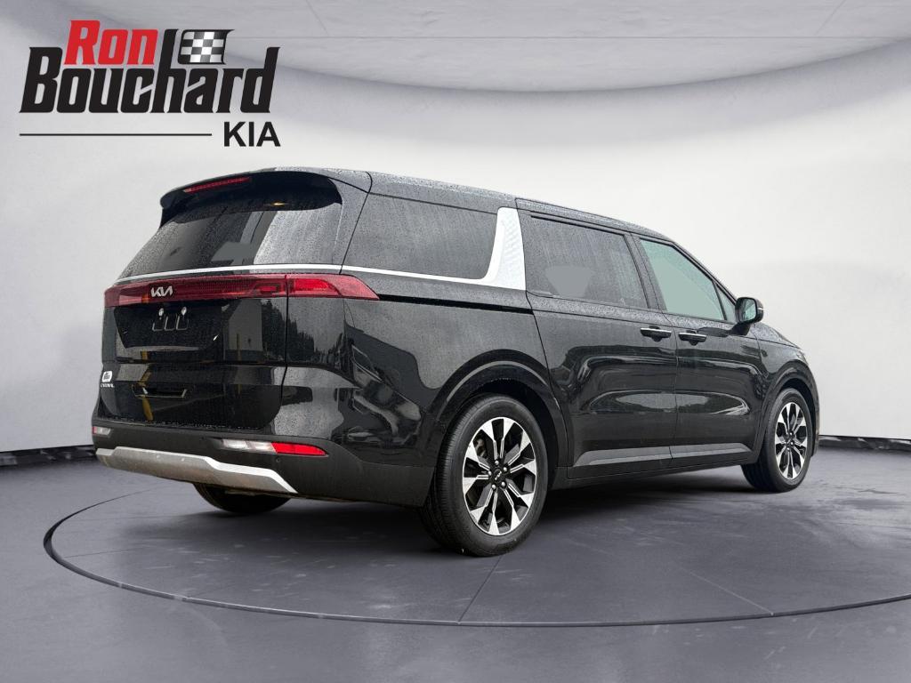 used 2023 Kia Carnival car, priced at $35,891