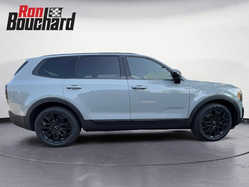 used 2022 Kia Telluride car, priced at $38,192