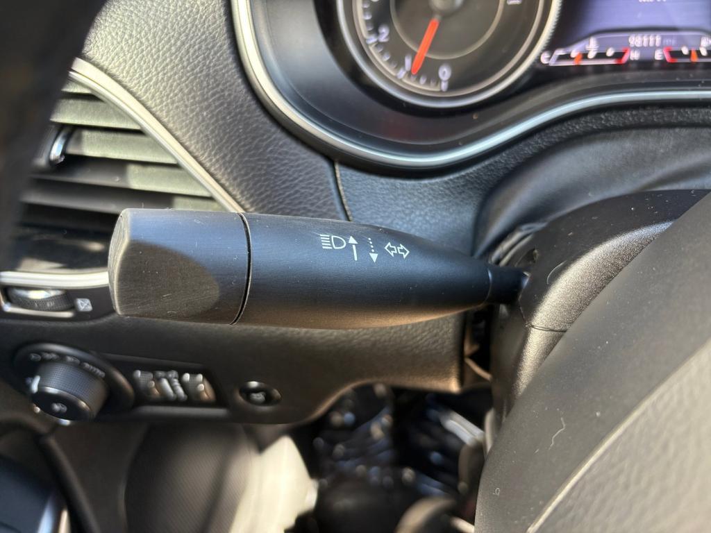 used 2019 Jeep Cherokee car, priced at $15,294