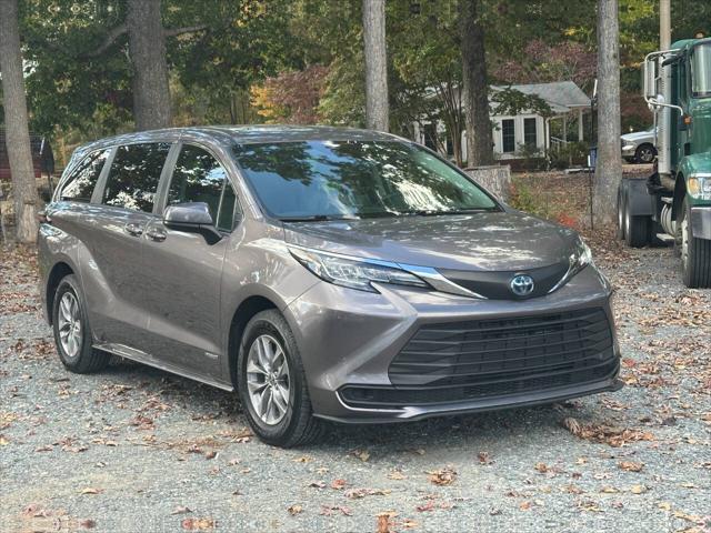 used 2021 Toyota Sienna car, priced at $28,500