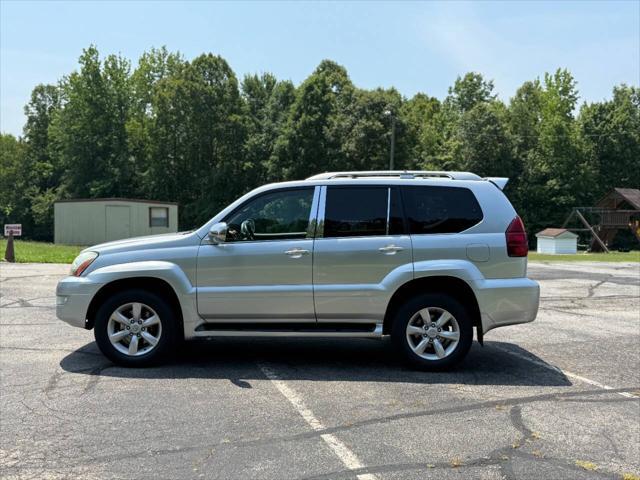 used 2006 Lexus GX 470 car, priced at $10,900