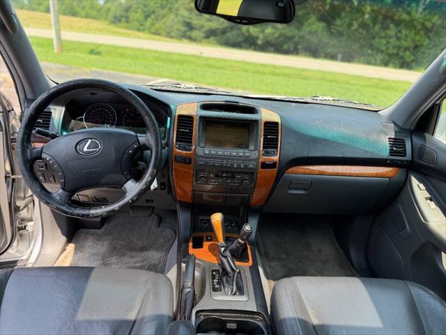 used 2006 Lexus GX 470 car, priced at $10,900