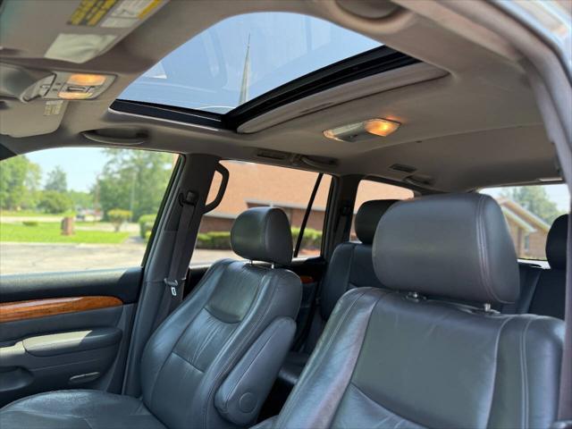 used 2006 Lexus GX 470 car, priced at $10,900