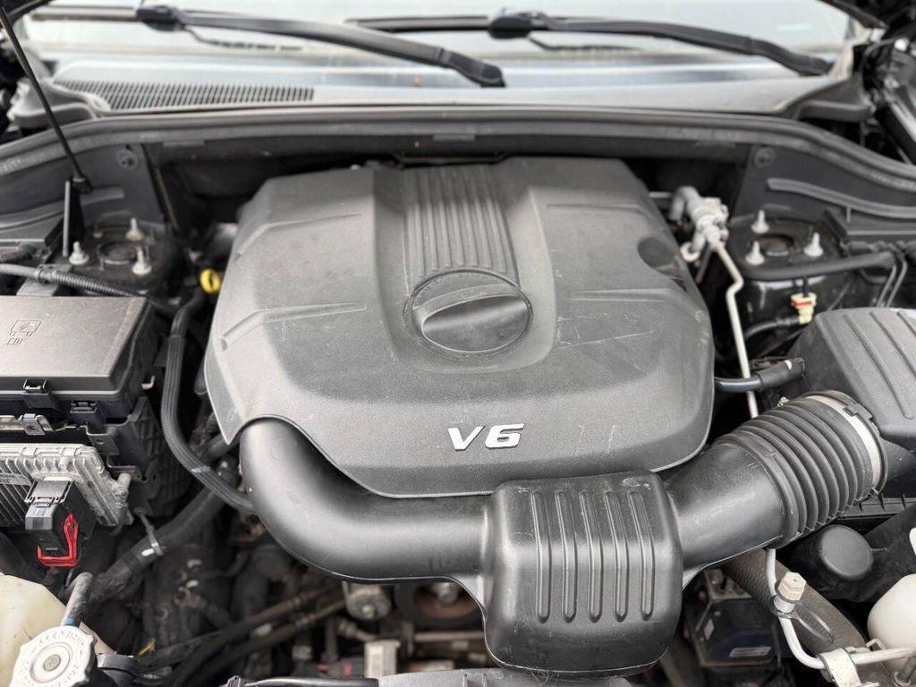 used 2015 Jeep Grand Cherokee car, priced at $11,500