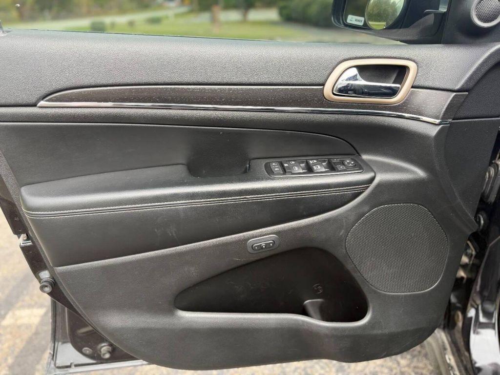 used 2015 Jeep Grand Cherokee car, priced at $11,500
