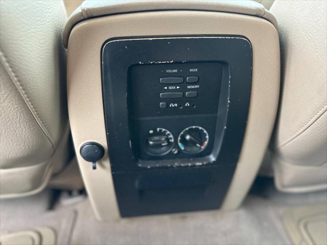 used 2003 Ford Expedition car, priced at $9,000