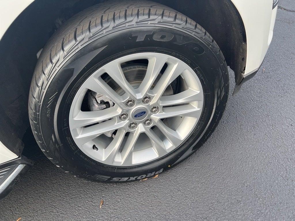 used 2022 Ford Expedition Max car, priced at $46,000