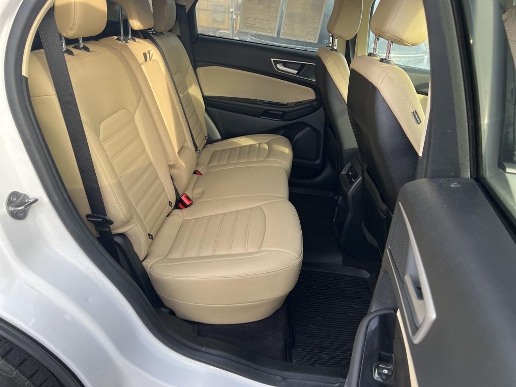 used 2020 Ford Edge car, priced at $18,000