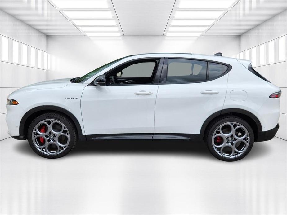 new 2024 Alfa Romeo Tonale car, priced at $54,290