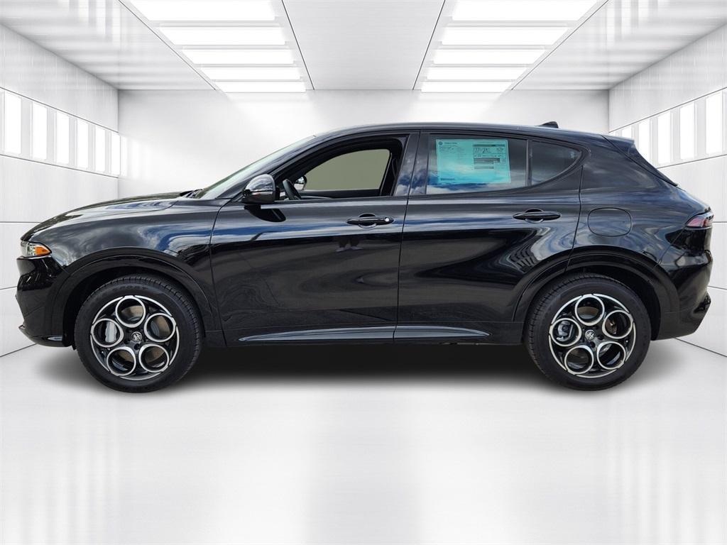 new 2025 Alfa Romeo Tonale car, priced at $53,625