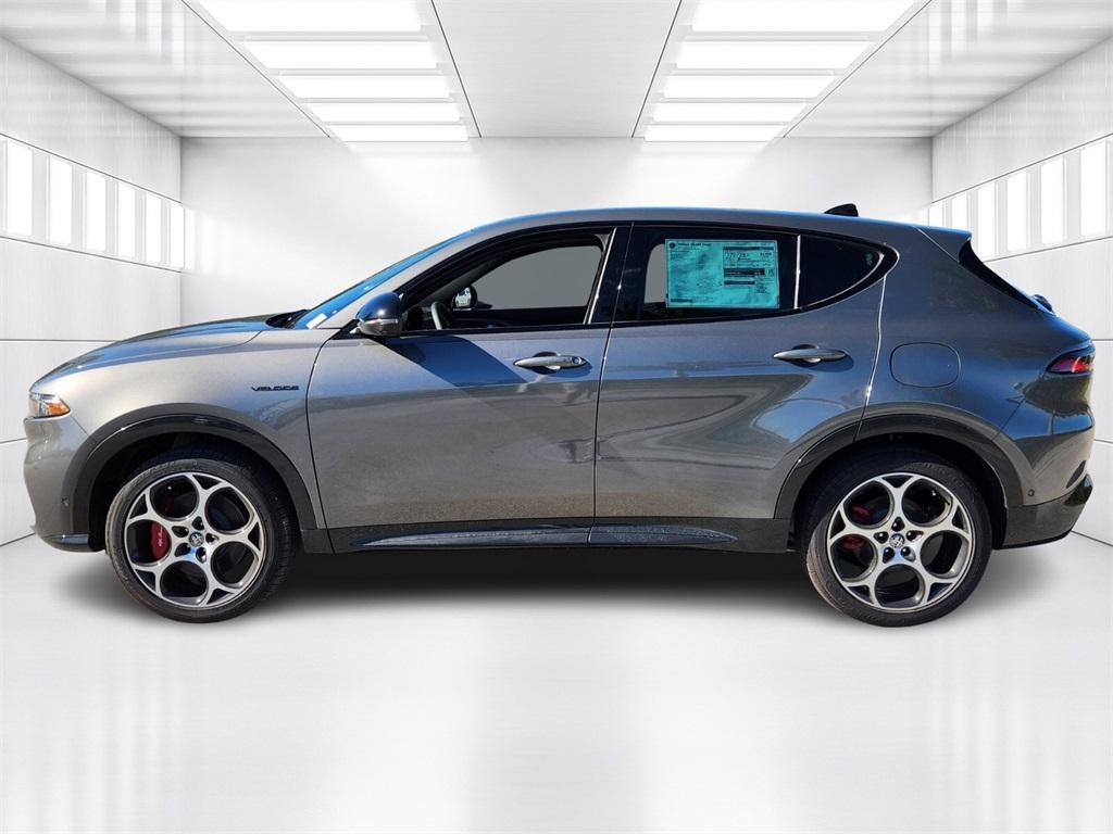 new 2024 Alfa Romeo Tonale car, priced at $56,795