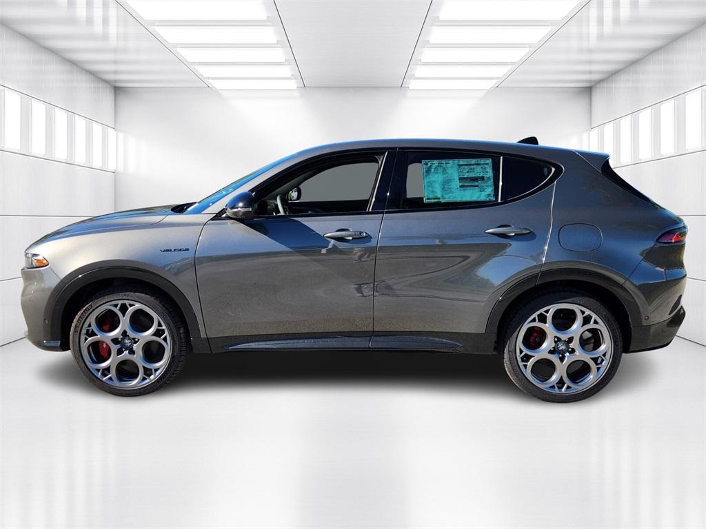 new 2024 Alfa Romeo Tonale car, priced at $55,300