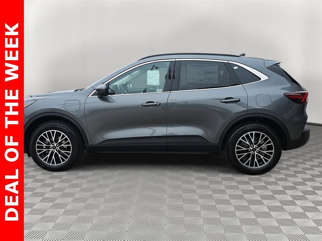 new 2025 Ford Escape car, priced at $30,680