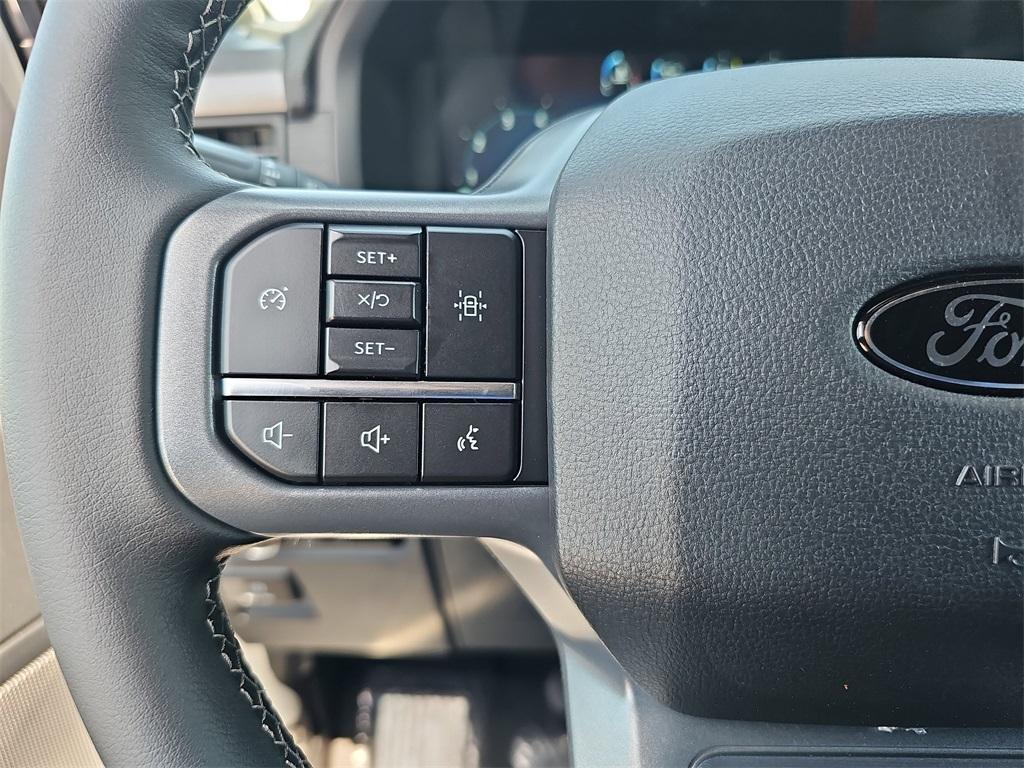 new 2025 Ford F-150 car, priced at $55,300