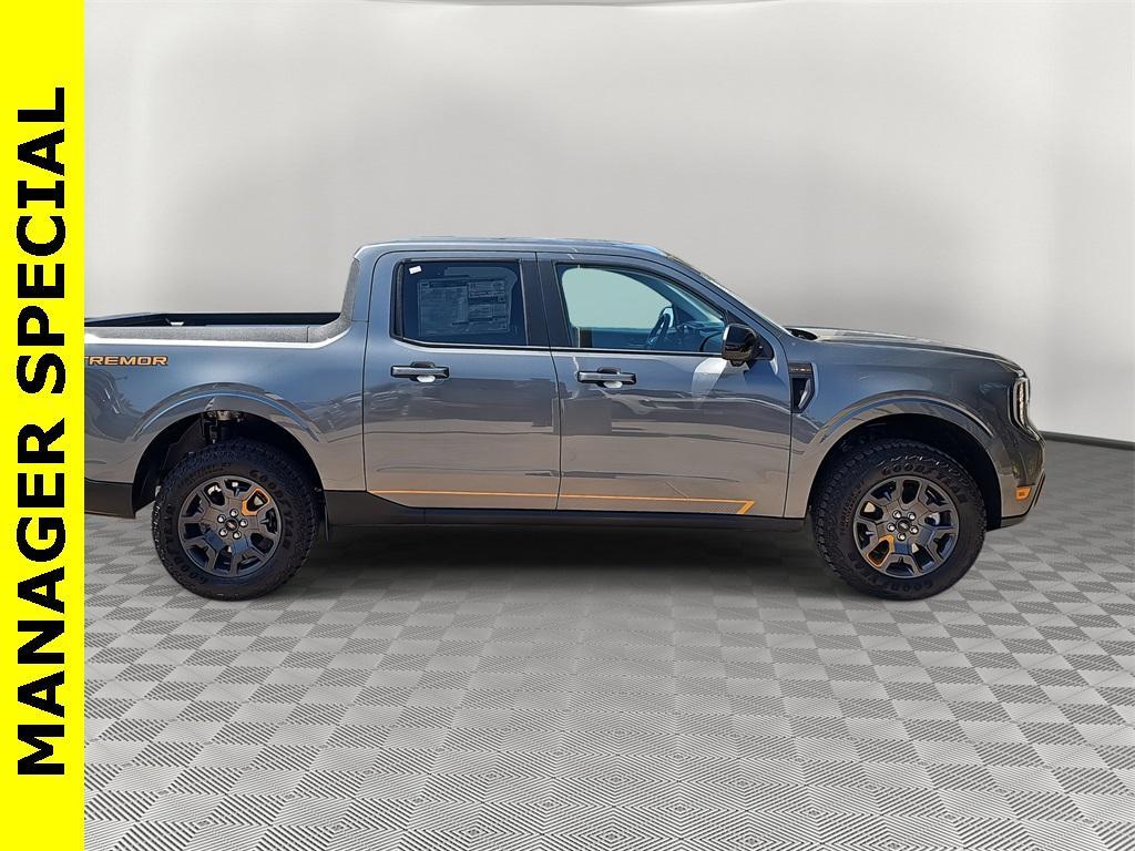 new 2025 Ford Maverick car, priced at $40,051