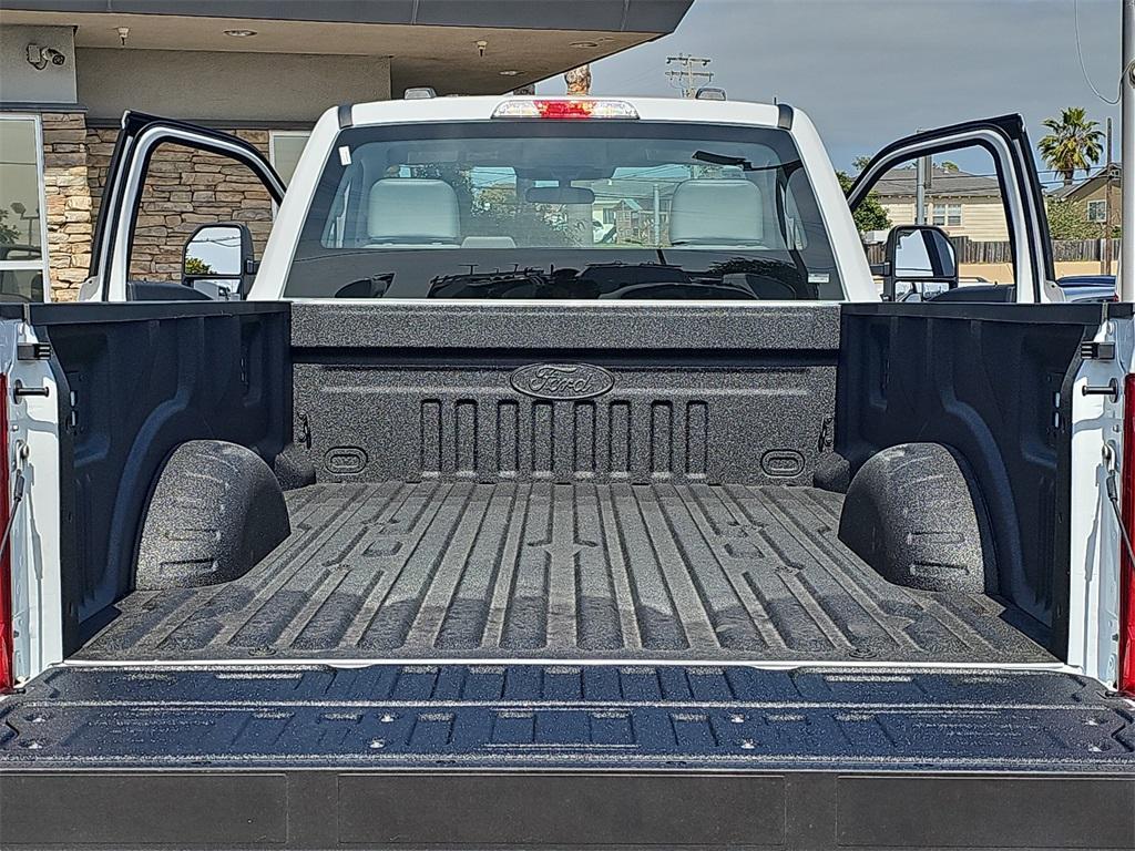 new 2025 Ford F-250 car, priced at $44,998