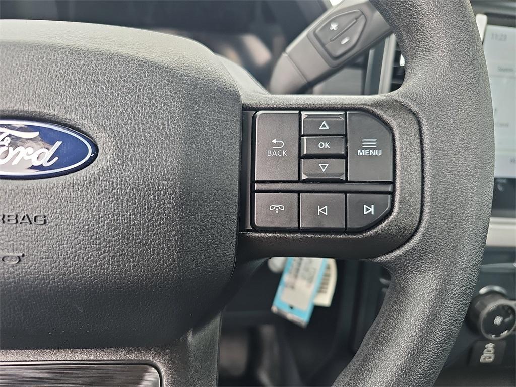 new 2025 Ford F-150 car, priced at $39,315