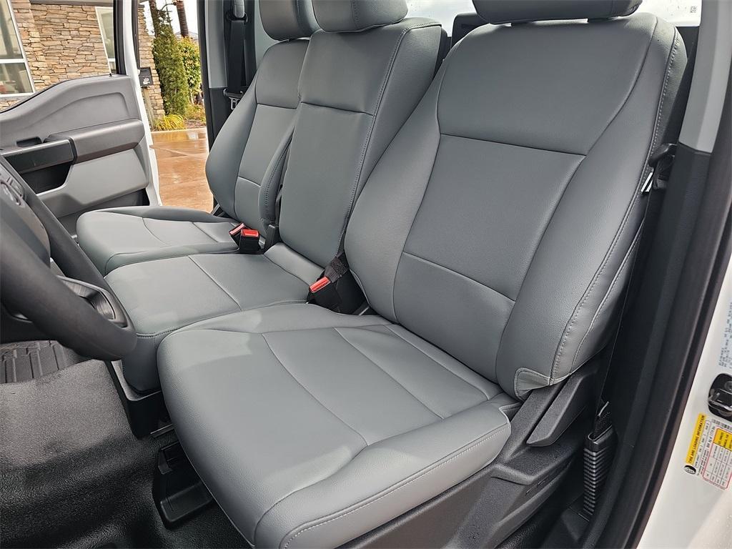 new 2025 Ford F-150 car, priced at $39,315