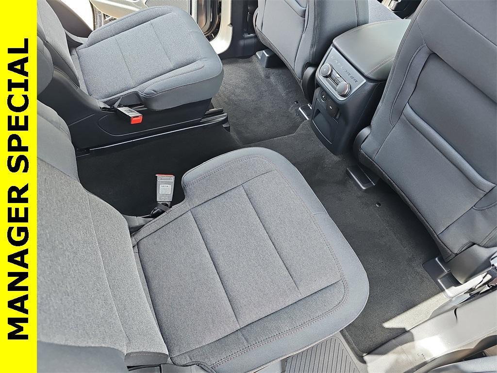 new 2025 Ford Explorer car, priced at $39,888