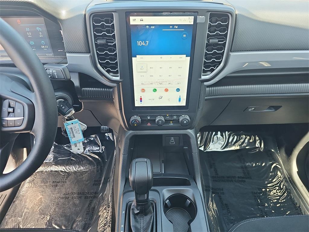 new 2025 Ford Ranger car, priced at $33,820