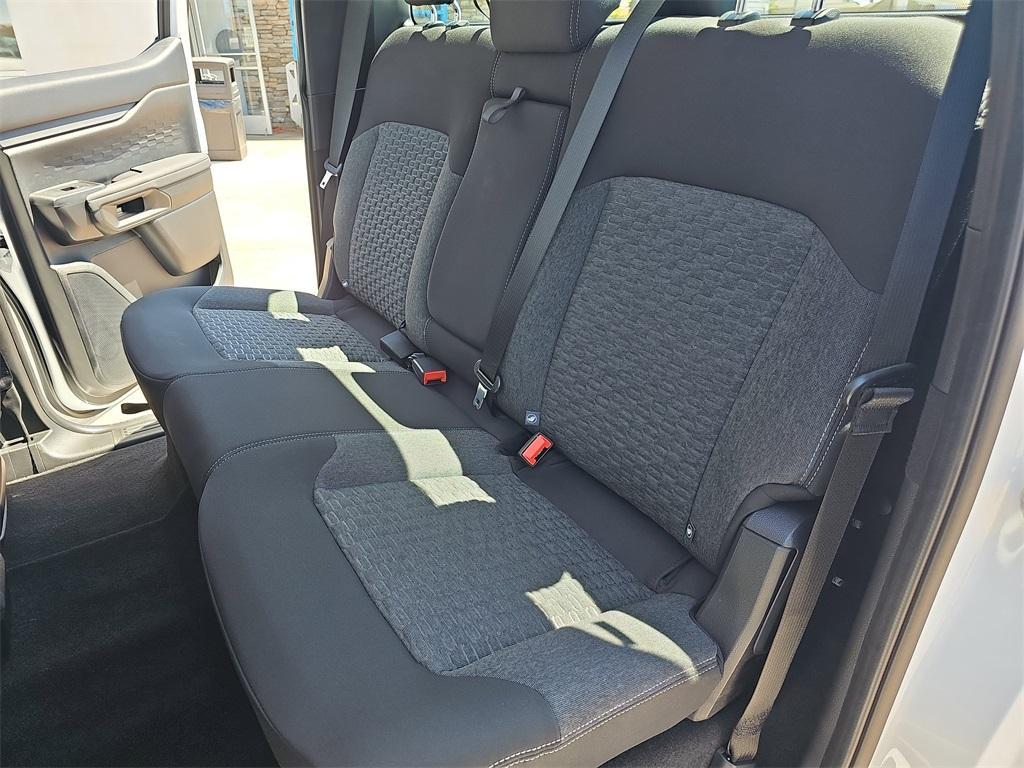 new 2025 Ford Ranger car, priced at $33,820