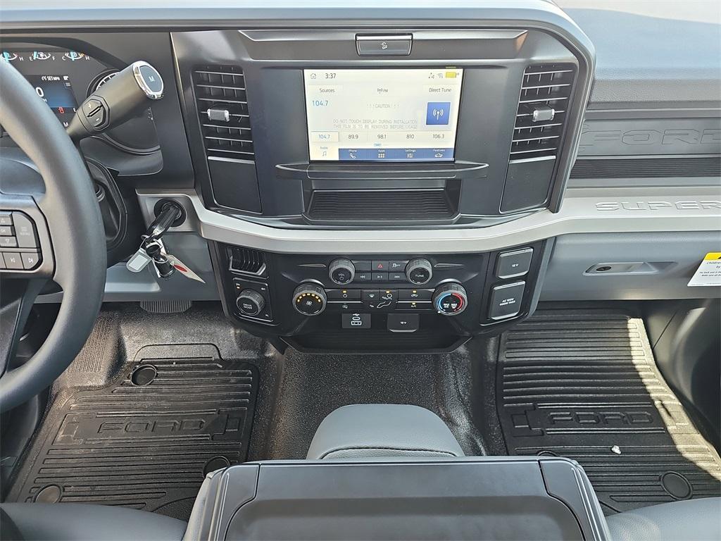 new 2025 Ford F-250 car, priced at $49,629