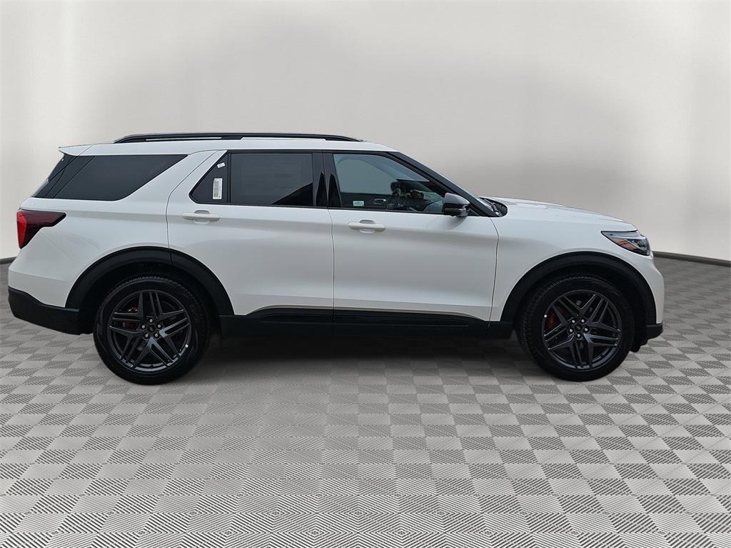 new 2025 Ford Explorer car, priced at $59,160