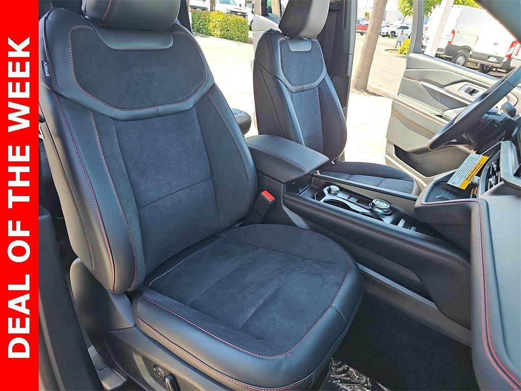 new 2025 Ford Explorer car, priced at $58,988