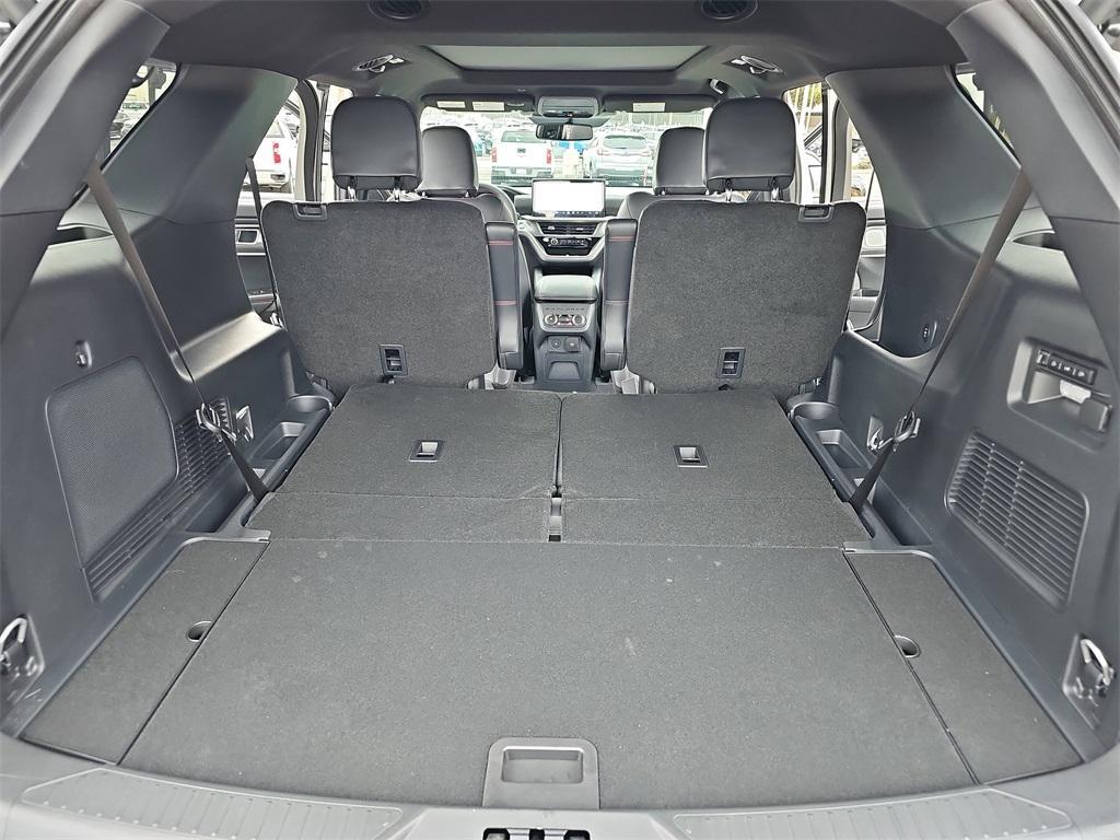 new 2025 Ford Explorer car, priced at $59,160