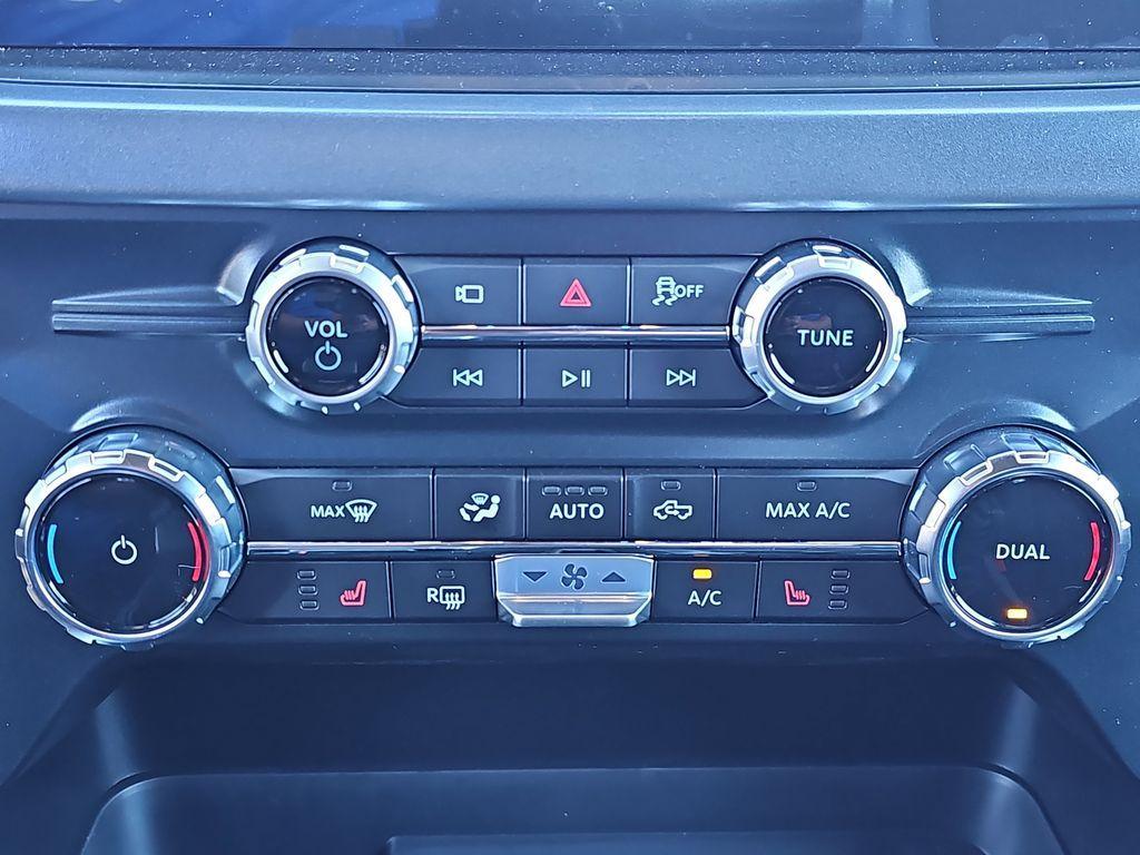 new 2025 Ford F-150 car, priced at $64,130