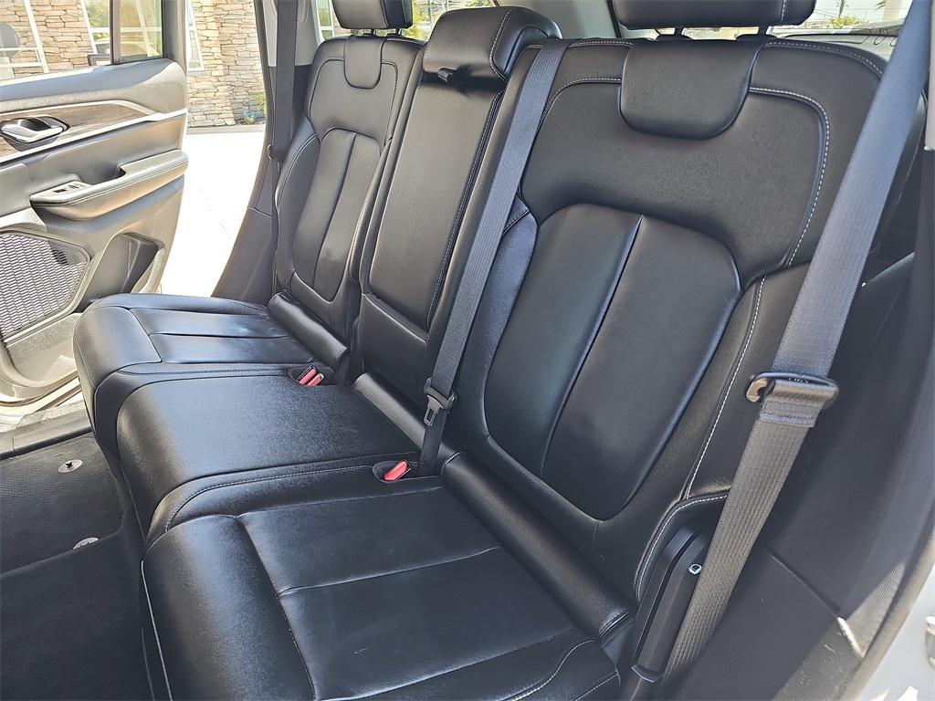 used 2023 Jeep Grand Cherokee car, priced at $30,948