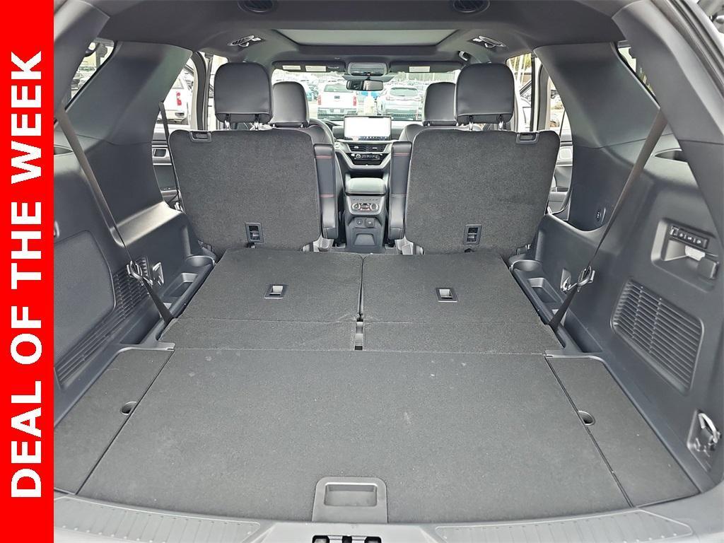 new 2025 Ford Explorer car, priced at $61,910