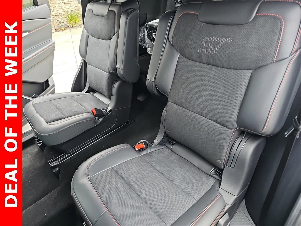new 2025 Ford Explorer car, priced at $61,910