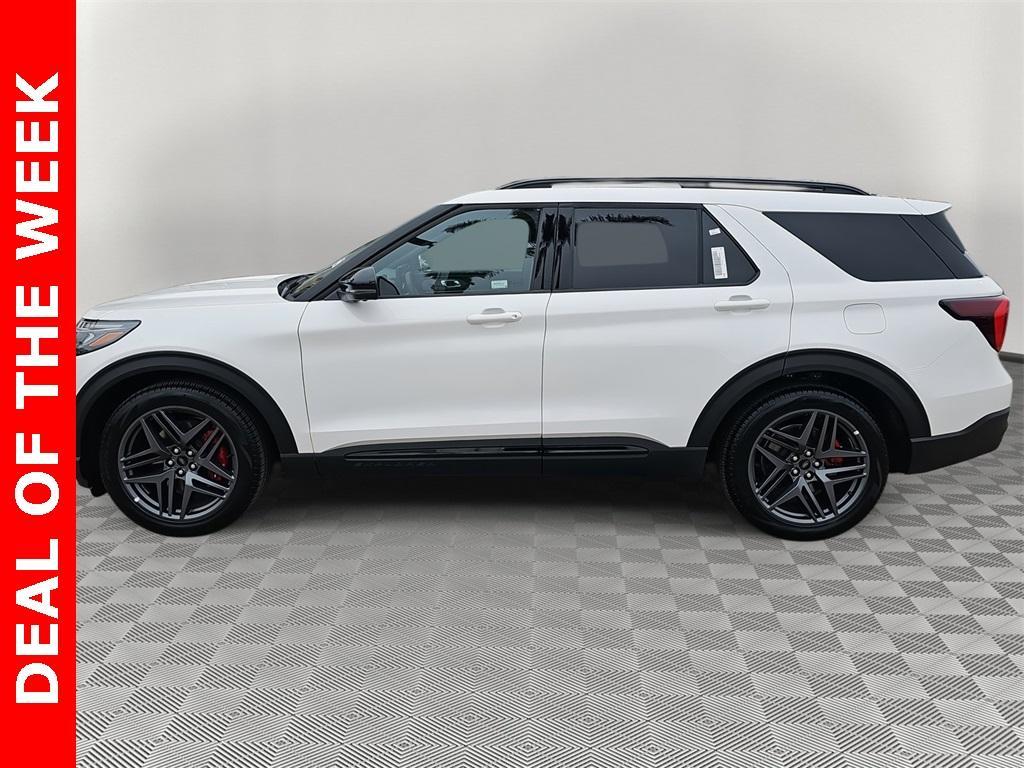new 2025 Ford Explorer car, priced at $61,910