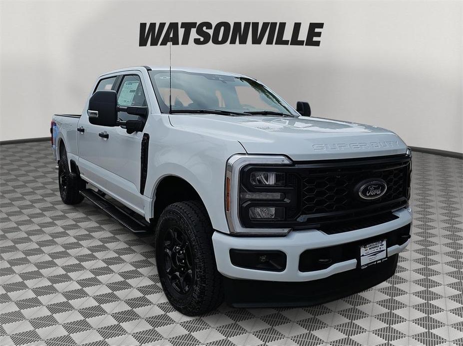 new 2024 Ford F-250 car, priced at $57,349